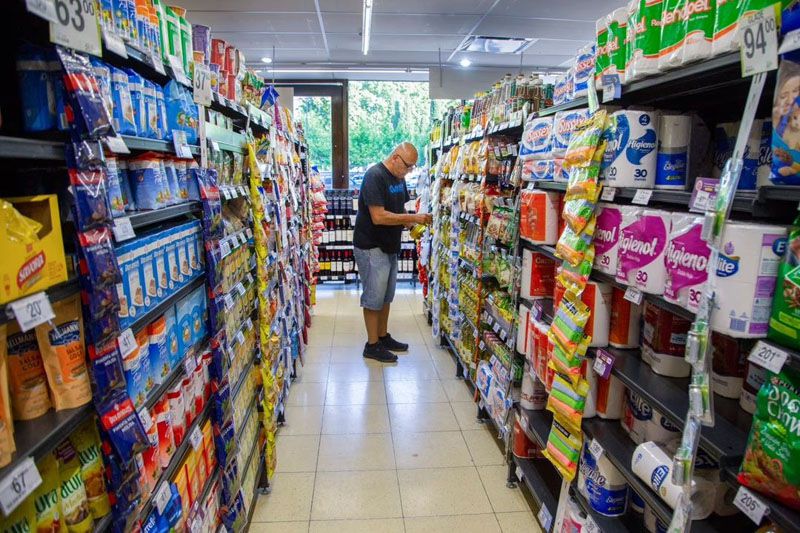 Crecieron las ventas en shoppings durante mayo mientras supermercados y mayoristas siguieron en baja