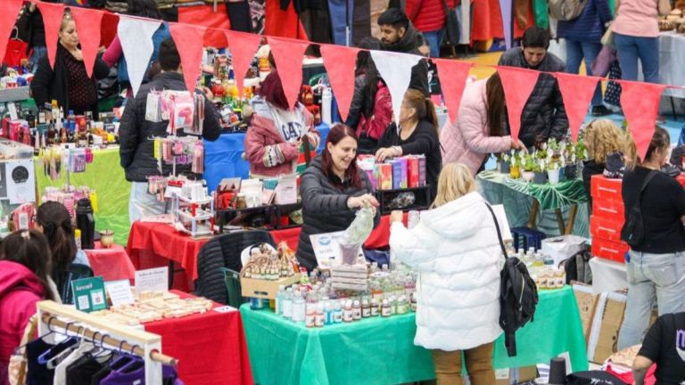 La Municipalidad de Ushuaia organiza un nuevo Paseo de Emprendedoras en el Mes de las Infancias