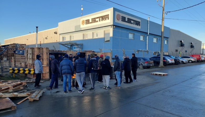 La Justicia autorizó a trabajadores de Aires del Sur a retomar la producción