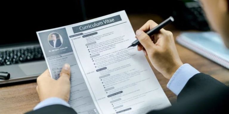 El Ministerio de Trabajo provincial dicta capacitaciones sobre currículum y entrevistas laborales