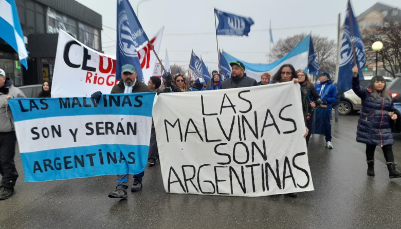 Manifestaciones en toda la provincia contra la Ley de Inviolabilidad de la Propiedad Privada
