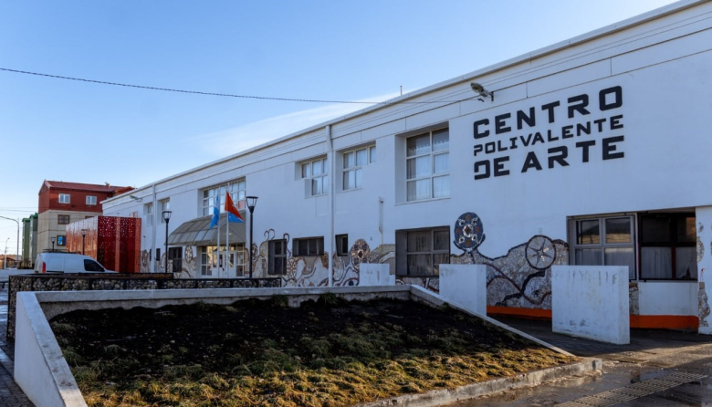 El Centro Polivalente de Arte organiza la segunda edición de la Poli Peña para financiar equipamiento escolar