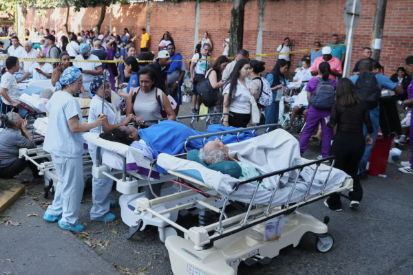 Ascienden a 188 los muertos por el terremoto en Colombia