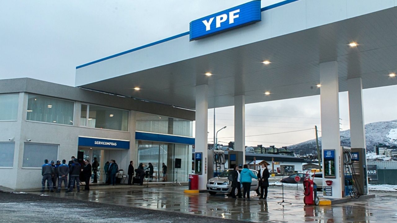 Los combustibles aumentaron en Tierra del Fuego: la nafta Súper llegó a $1712 por litro