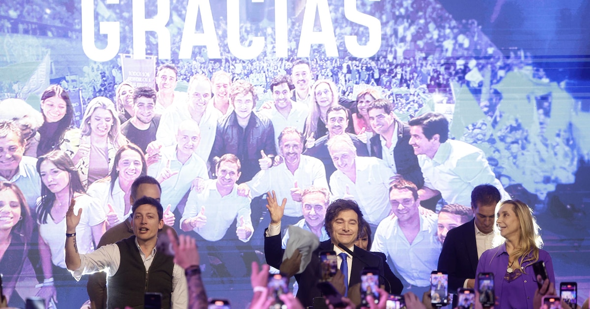 La Libertad Avanza debate su estrategia electoral para 2027 mientras busca suspender las PASO