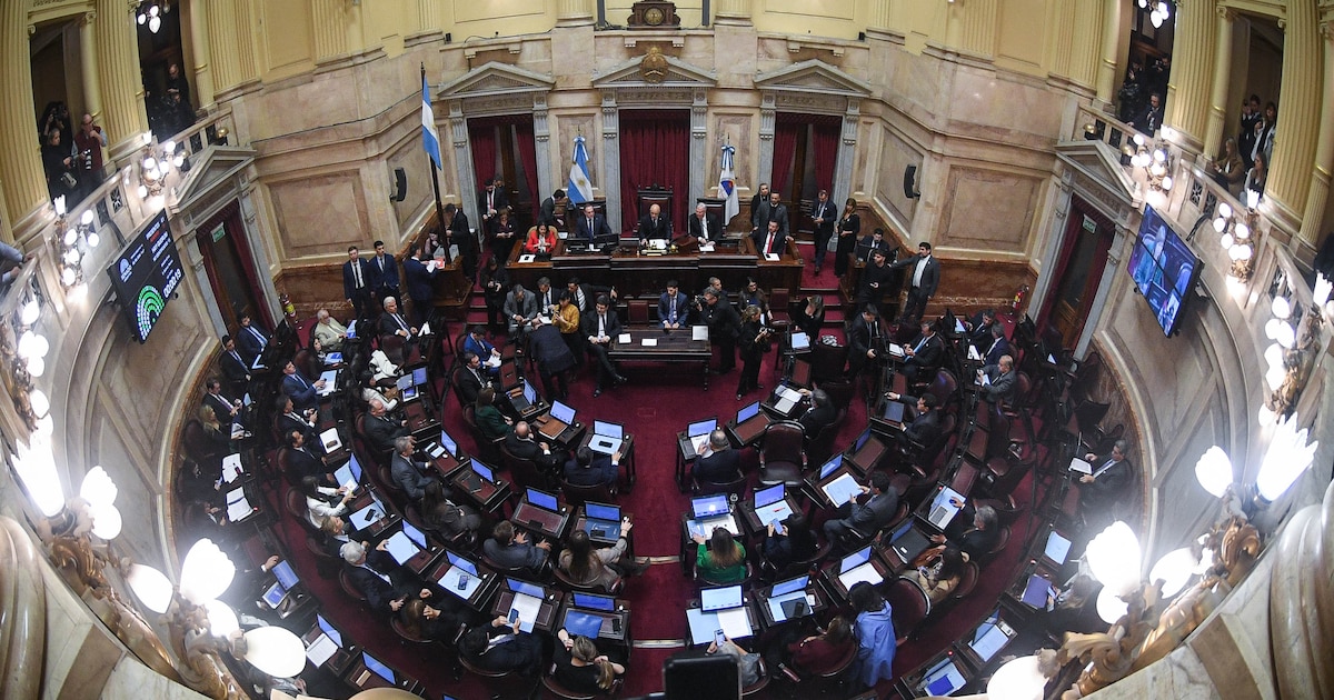 Diputados debate proyecto de segunda oportunidad para personas sobreendeudadas