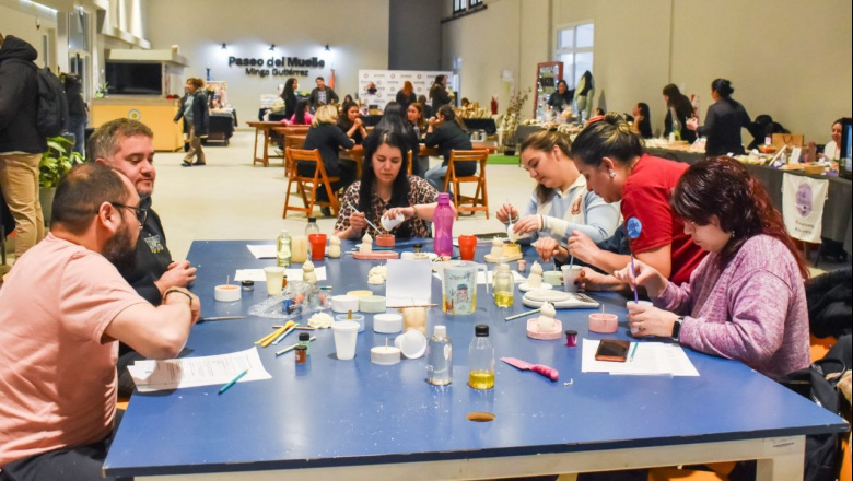 Nueva edición del "Bazar del Fuego" reunió a emprendedores de Ushuaia y Río Grande
