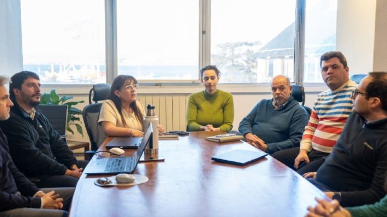 Tierra del Fuego toma control de áreas petroleras en transición histórica