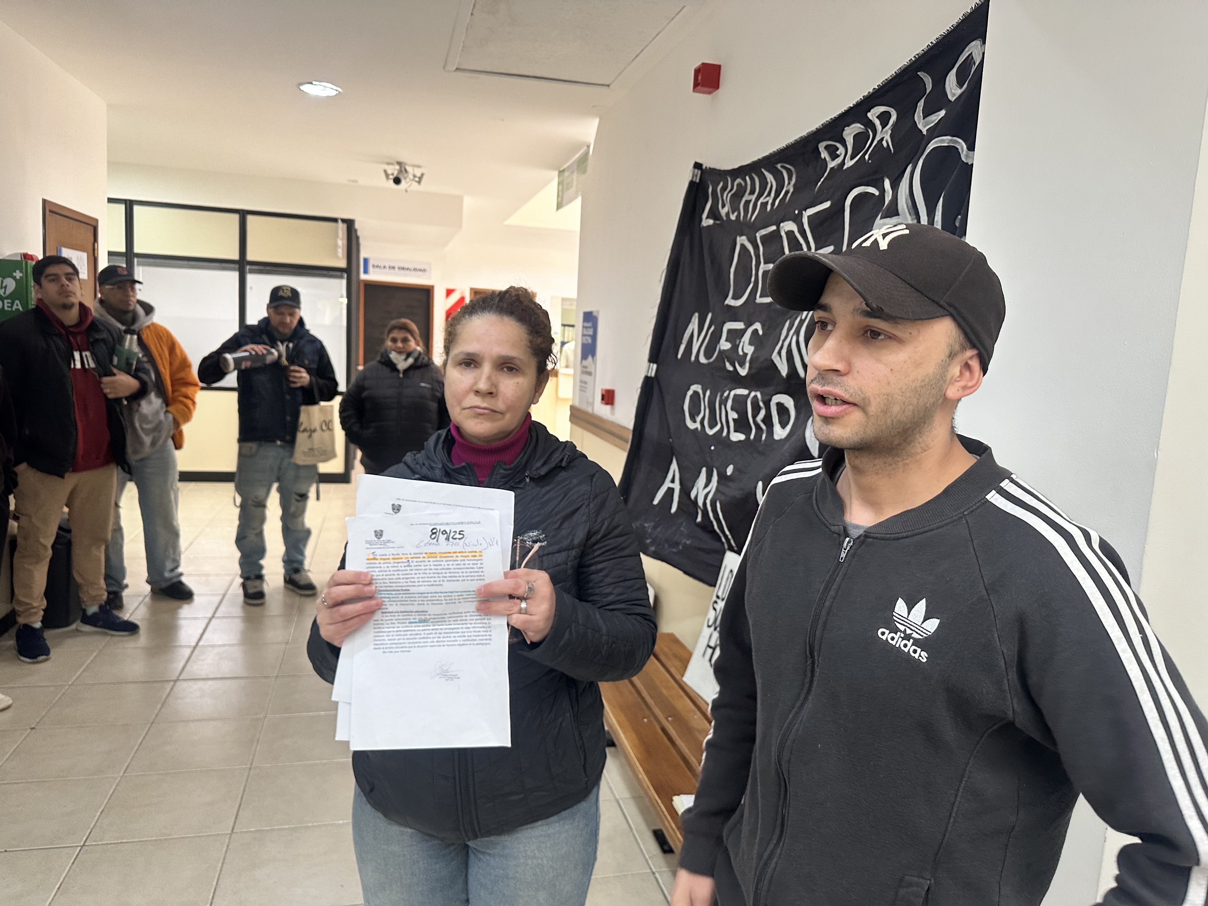Justicia interviene en acampe frente a oficinas de Desarrollo Social