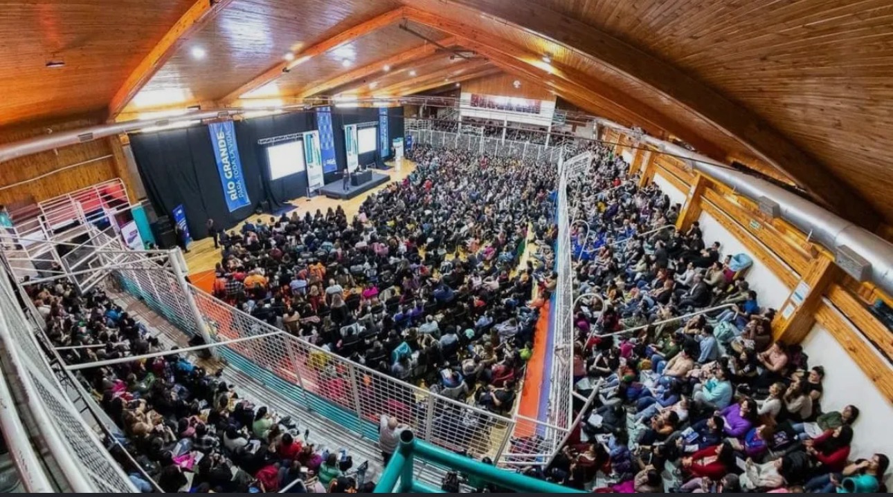 Río Grande impulsa formación gratuita en prevención del suicidio