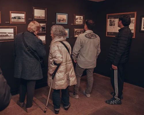 Museo exhibe documental que reconstruye las primeras rutas aéreas patagónicas