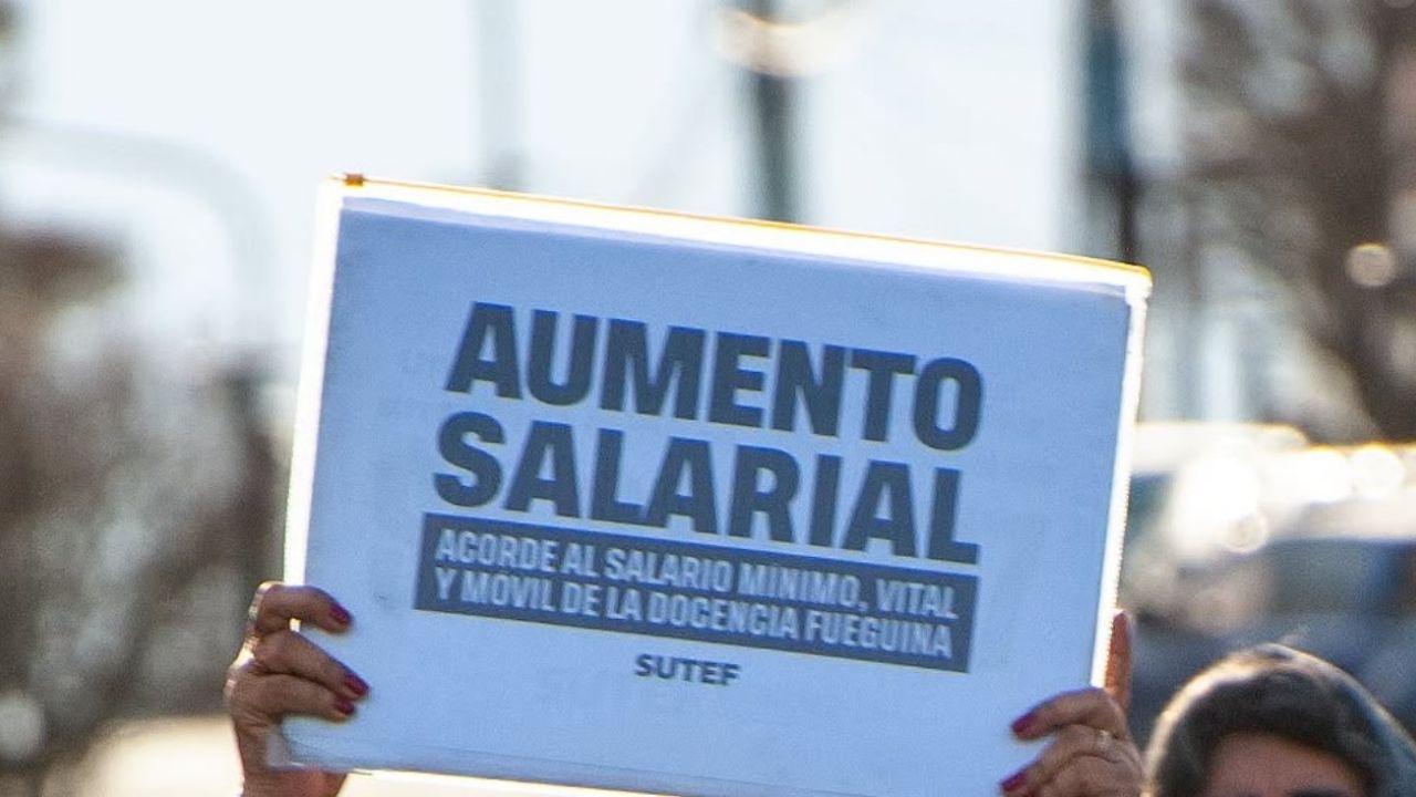 El SUTEF acusó a la provincia de "estirar el conflicto" e inicia la sexta semana de paro indeterminado
