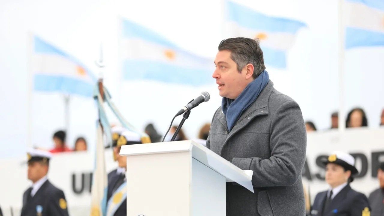 Martín Pérez alertó por presunta presencia de marines en la provincia: "Es preocupante"