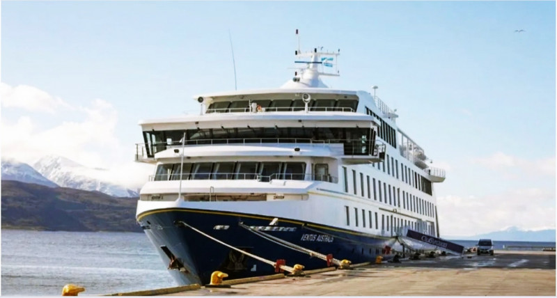 Ushuaia dio la bienvenida al "Ventus Australis"