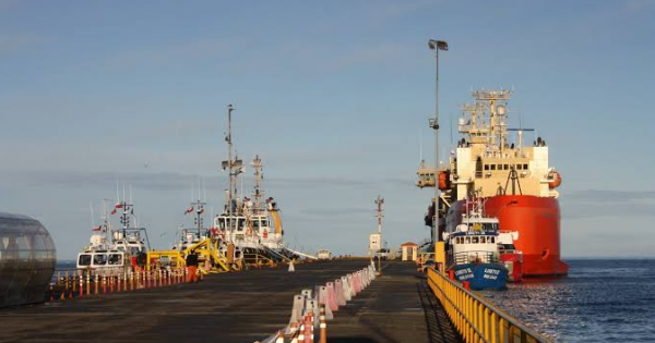 Chile compró un barco para conectar Punta Arenas con Malvinas