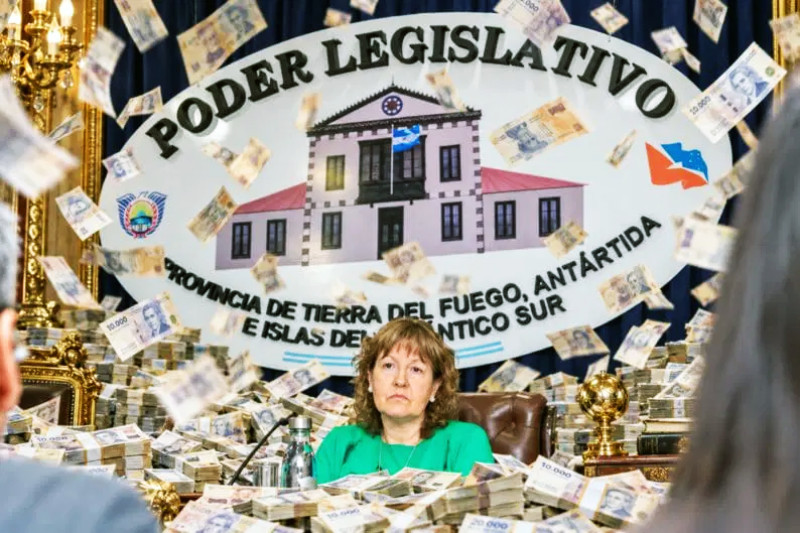 Legislatura: Provincia chica, que gasta como las grandes
