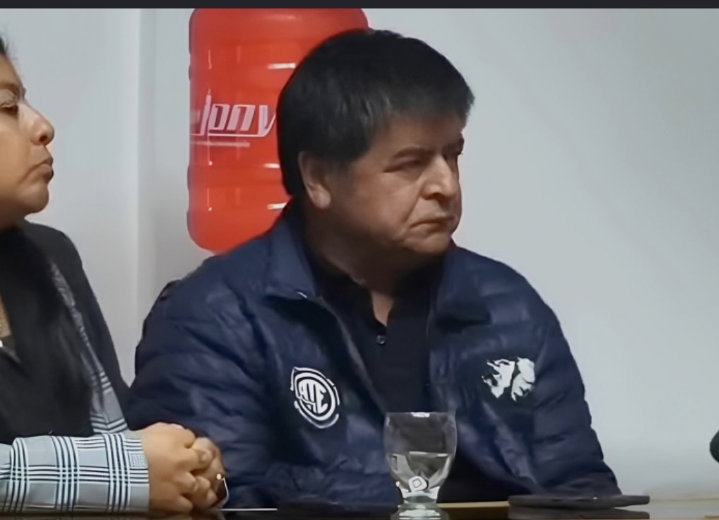 Nueva denuncia contra el sindicalista Carlos Córdoba por violencia económica