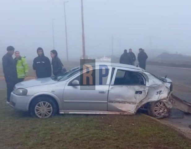 Violento accidente de un vehículo con cuatro jóvenes alcoholizados a bordo y dos heridos