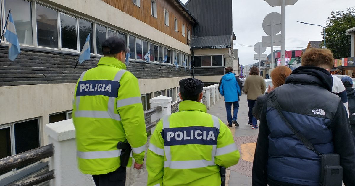 Aprueban nueva escala salarial para el personal de la Policía Provincial y Penitenciario