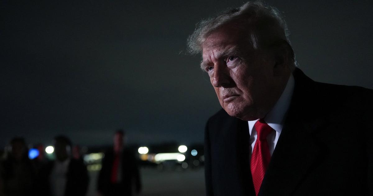 Donald Trump condenó el ataque de los rebeldes hutíes contra el aeropuerto de Riad que dejó 12 muertos: “Es inaceptable”