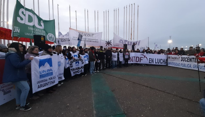 Unidad en las calles frente al ajuste presupuestario y la crisis social