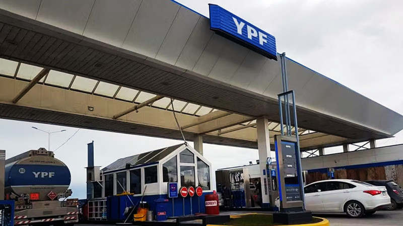 El litro de Súper se acerca a los $1.800 en la provincia